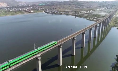 中老鐵路10個月：客貨運(yùn)輸量持續(xù)提升 多項數(shù)據(jù)打破紀(jì)錄